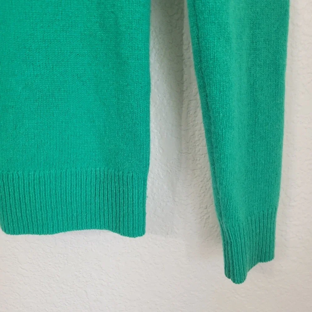 Vineyard Vines Green Embroidered Whale Neckline Wool Crewneck Sweater Sz XXS